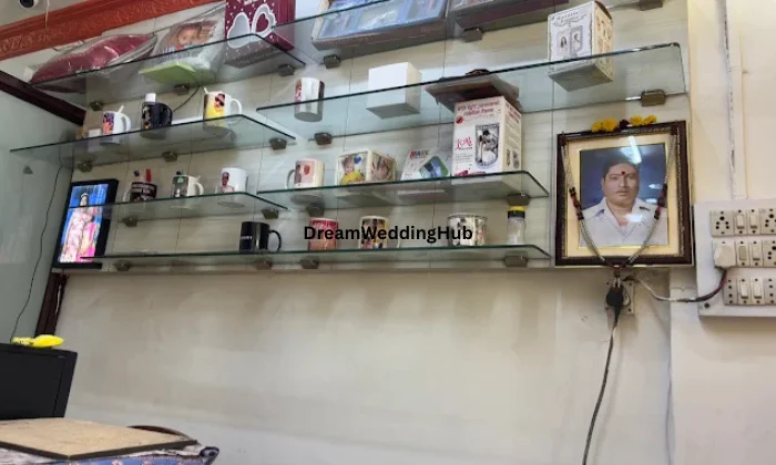 MAHENDRA PHOTO STUDIO